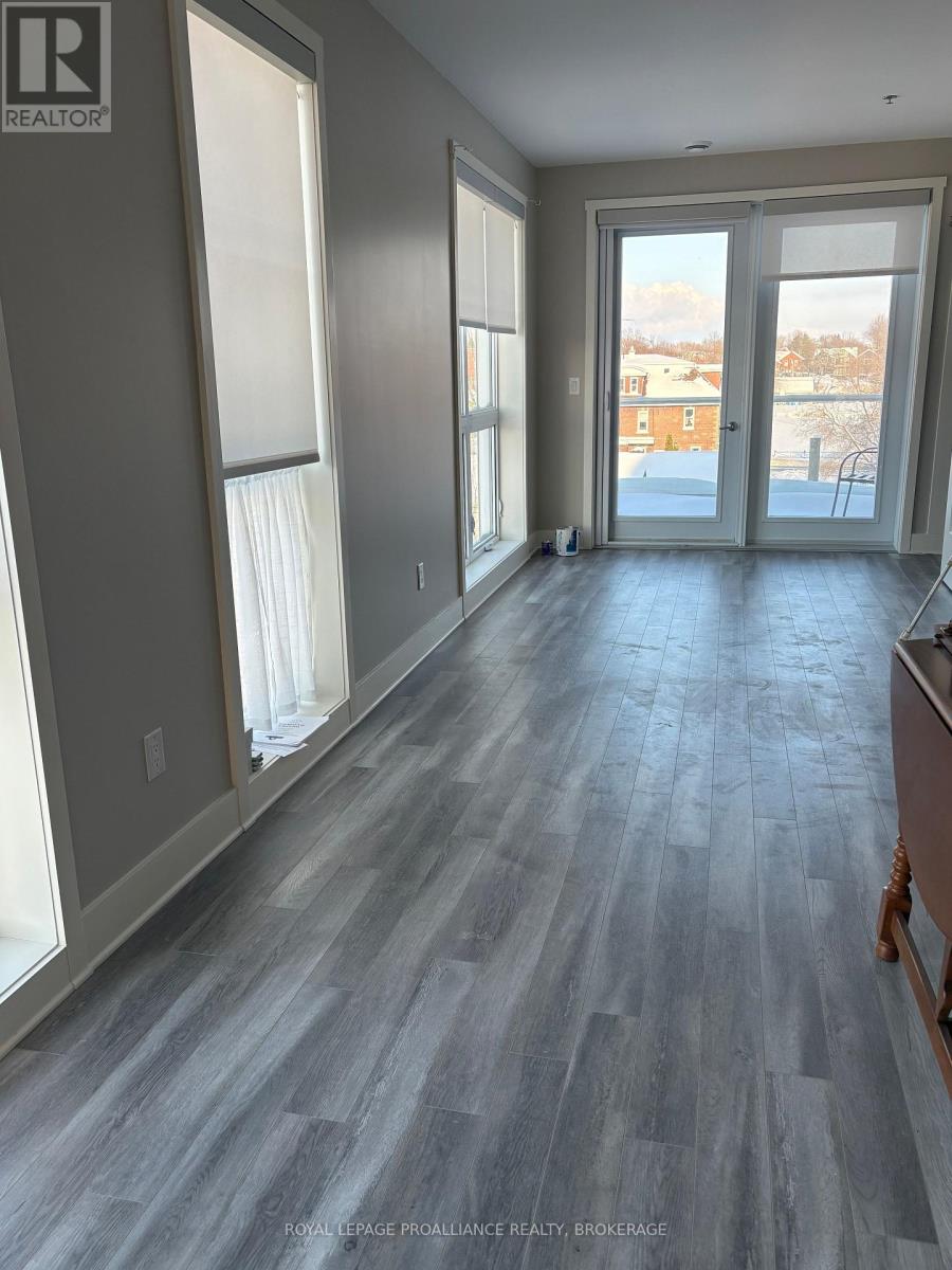 317 - 130 Water Street, Gananoque, Ontario  K7G 0A8 - Photo 2 - X12639136