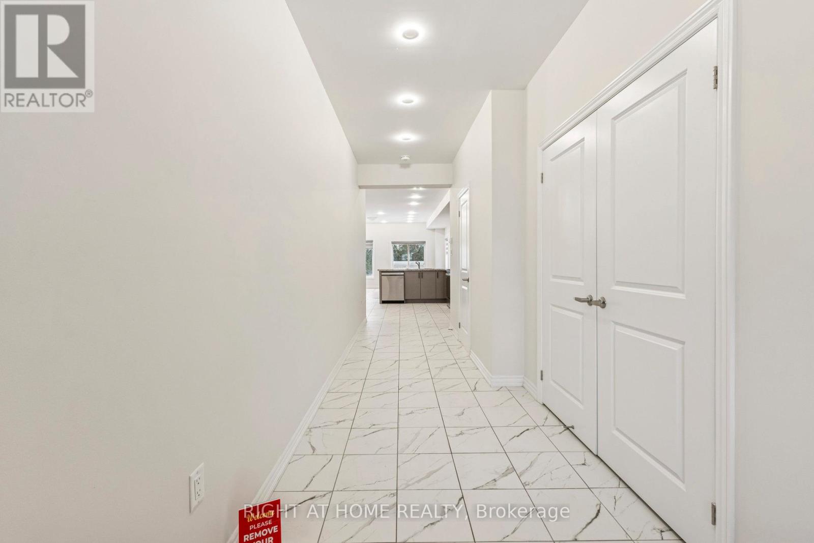 46 Senay Circle, Clarington, Ontario L1E 0H8 - Photo 9 - E12639042