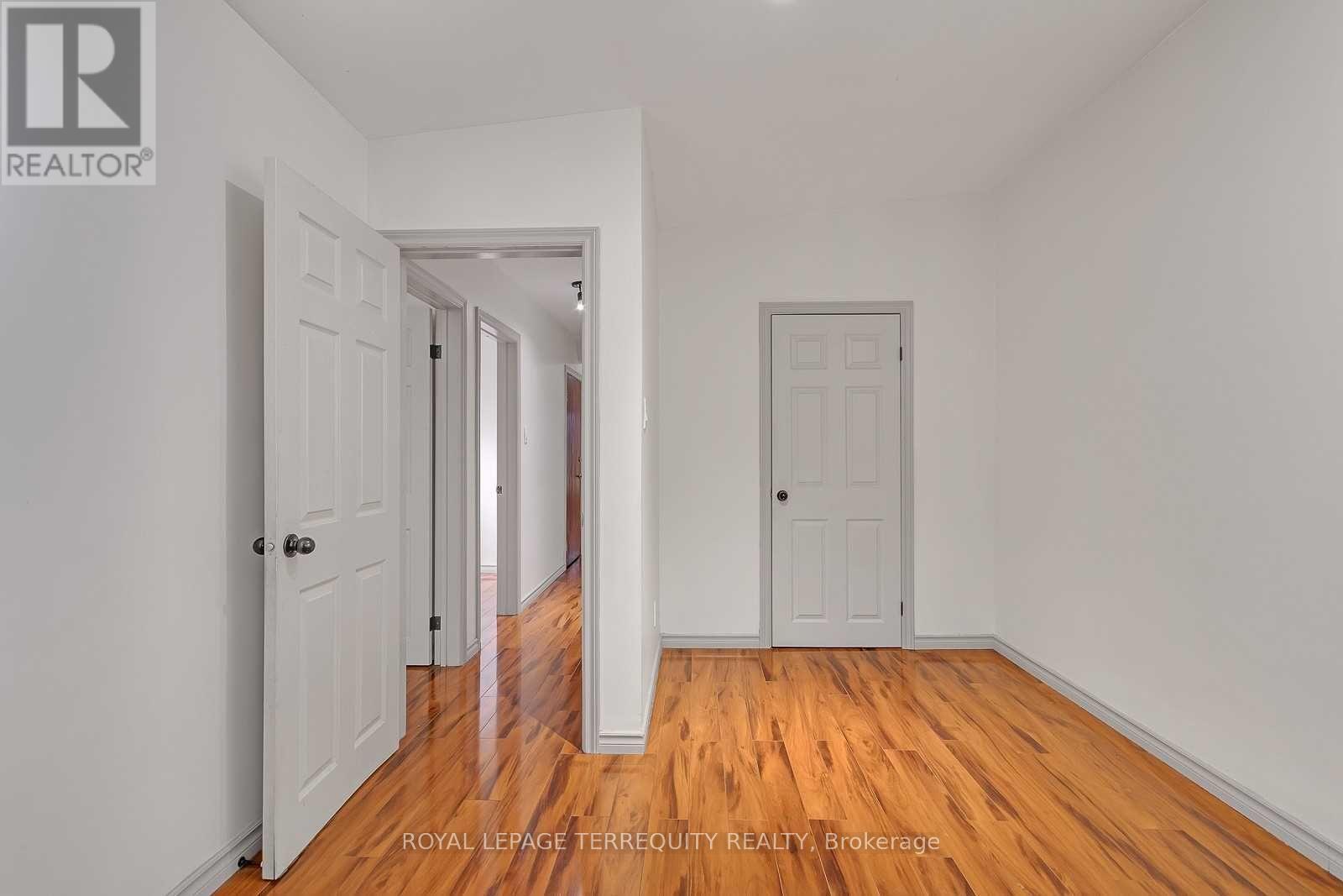 Lower 2l - 2977 Lawrence Avenue E, Toronto, Ontario  M1P 2V6 - Photo 19 - E12639096