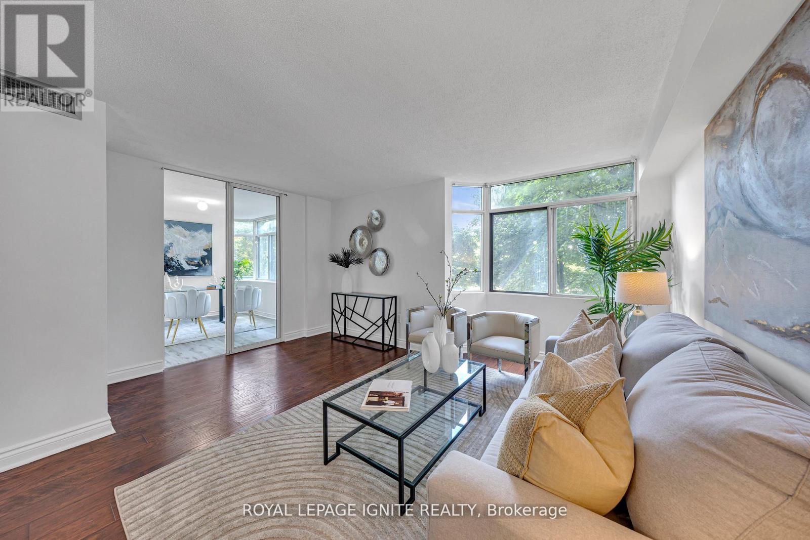 215 - 88 Alton Towers Circle, Toronto, Ontario M1V 5C5 - Photo 14 - E12639132