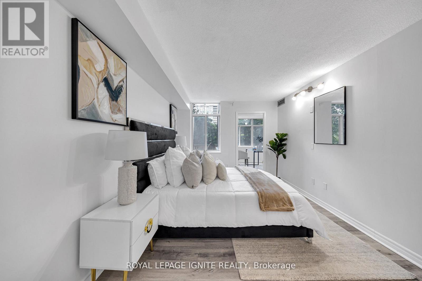 215 - 88 Alton Towers Circle, Toronto, Ontario M1V 5C5 - Photo 25 - E12639132