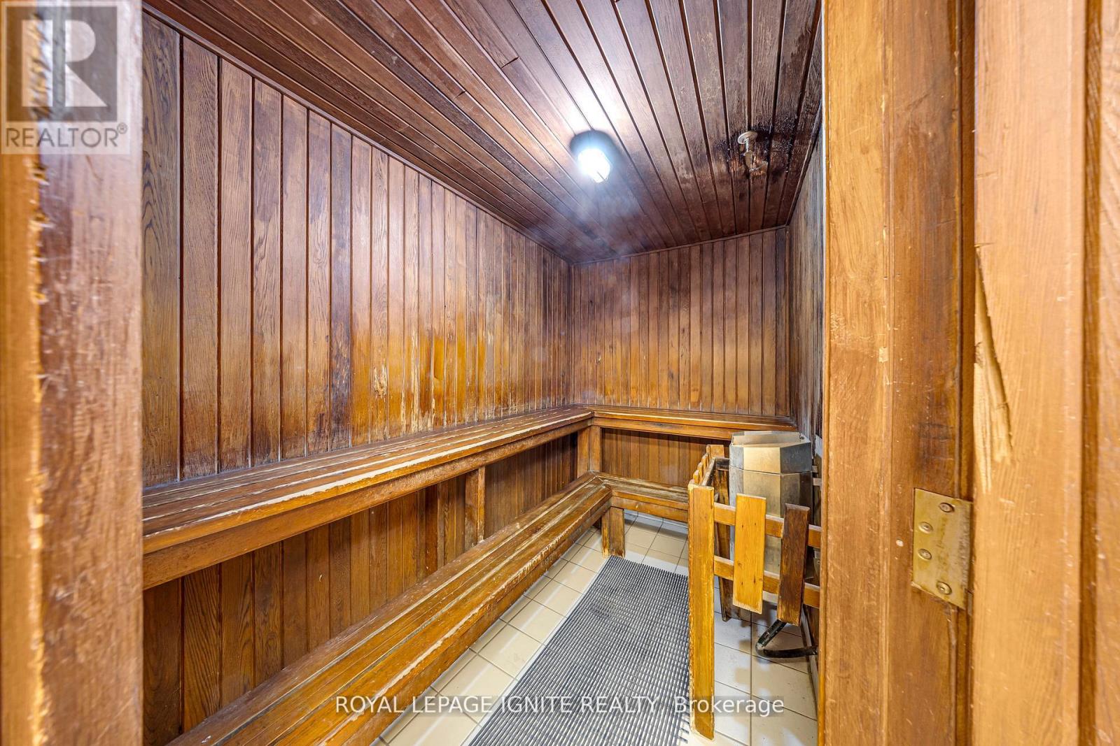 215 - 88 Alton Towers Circle, Toronto, Ontario M1V 5C5 - Photo 37 - E12639132