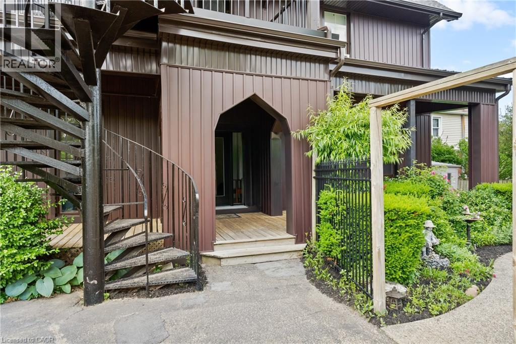 5368 Menzie Street, Niagara Falls, Ontario  L2E 2V8 - Photo 8 - 40790984