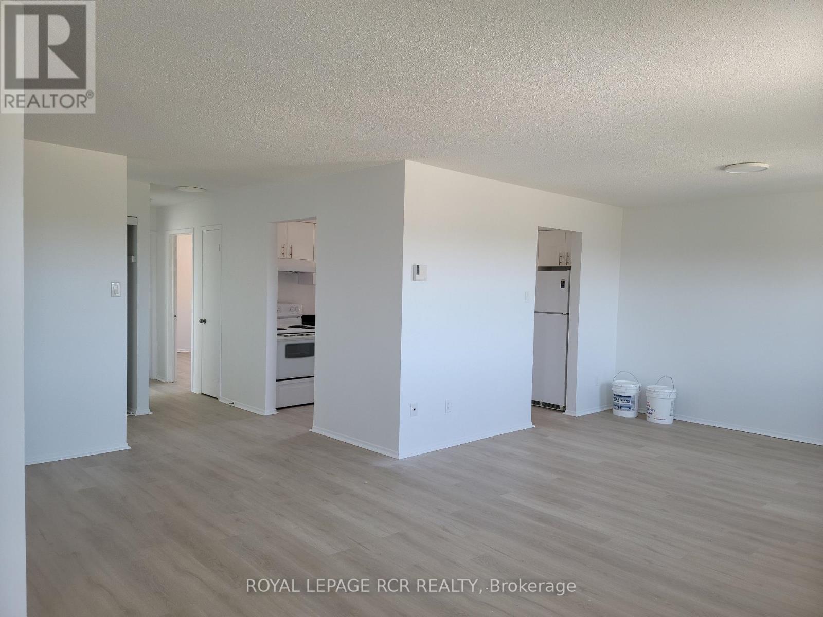 218 - 2 Orchard Heights Boulevard, Aurora, Ontario  L4G 3W3 - Photo 7 - N12639144