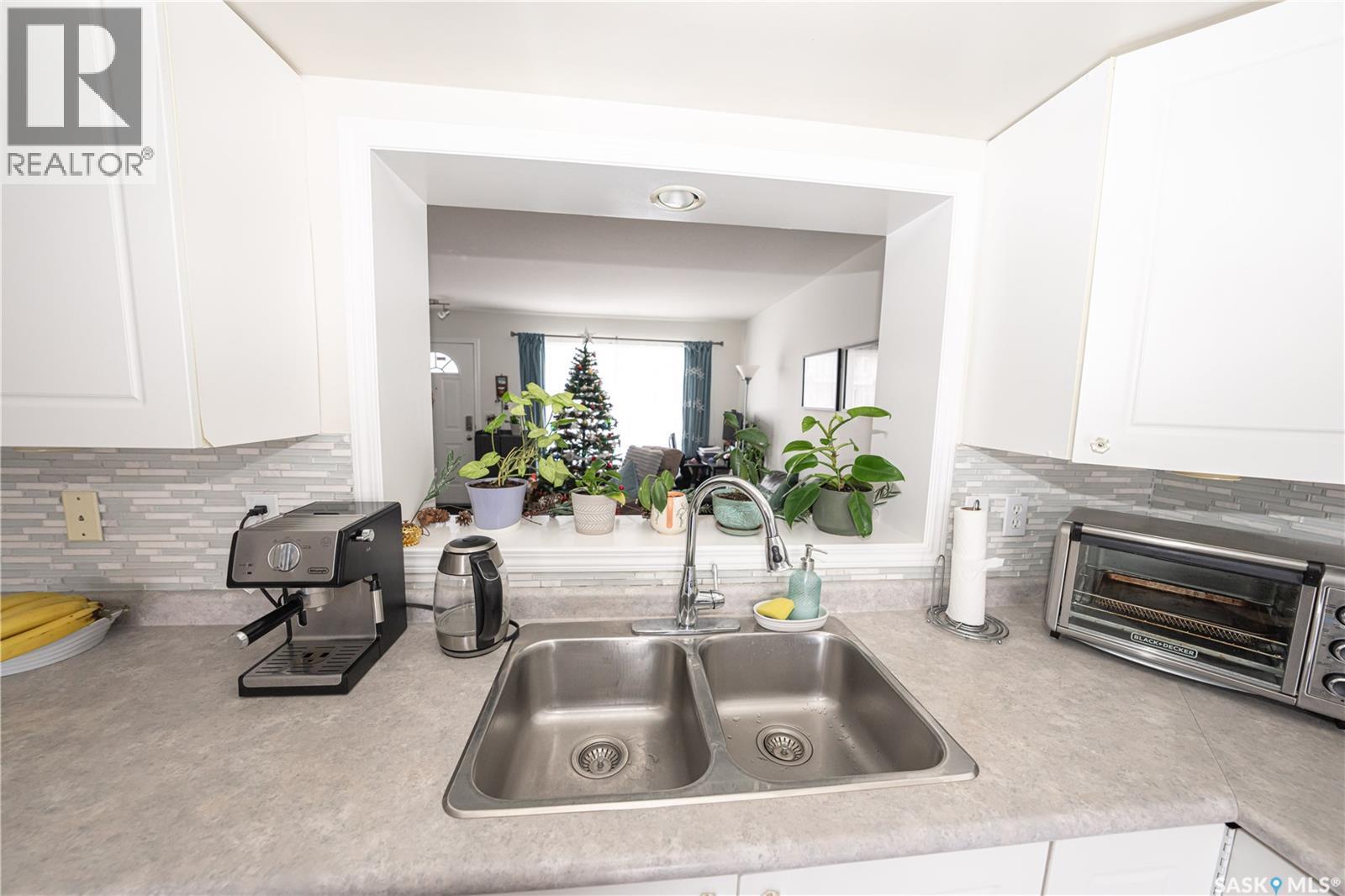 122 103 Rutherford Crescent, Saskatoon, Saskatchewan  S7N 4X9 - Photo 5 - SK025686