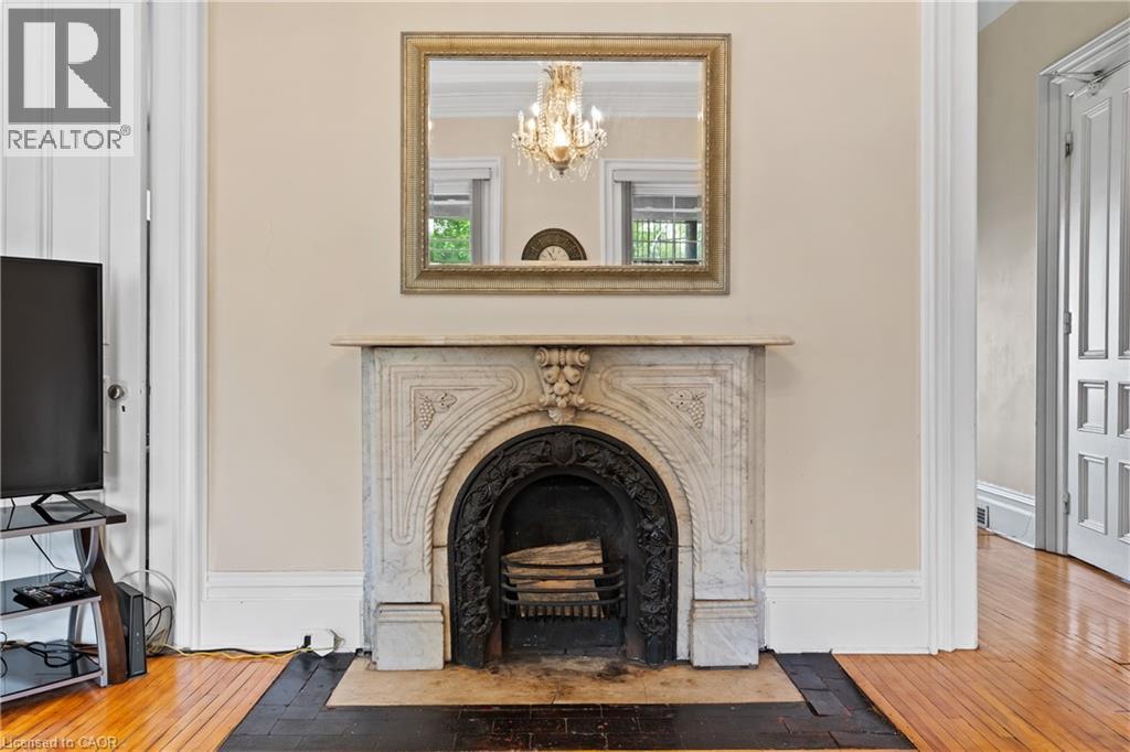 5368 Menzie Street, Niagara Falls, Ontario  L2E 2V8 - Photo 13 - 40790984