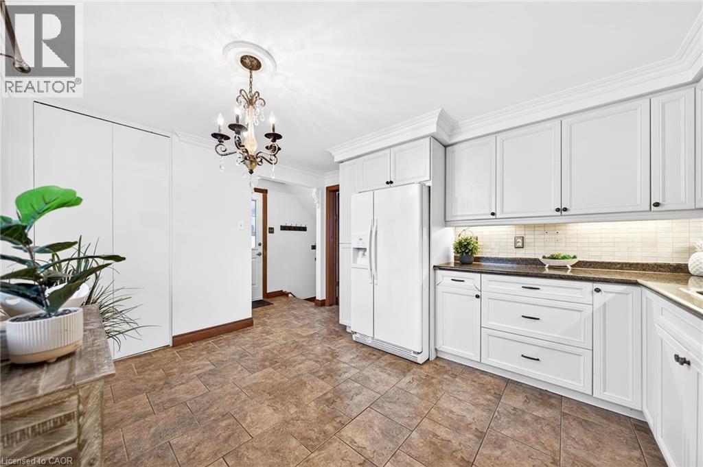 614 Elgin Street N, Cambridge, Ontario  N1R 5Z5 - Photo 13 - 40793023