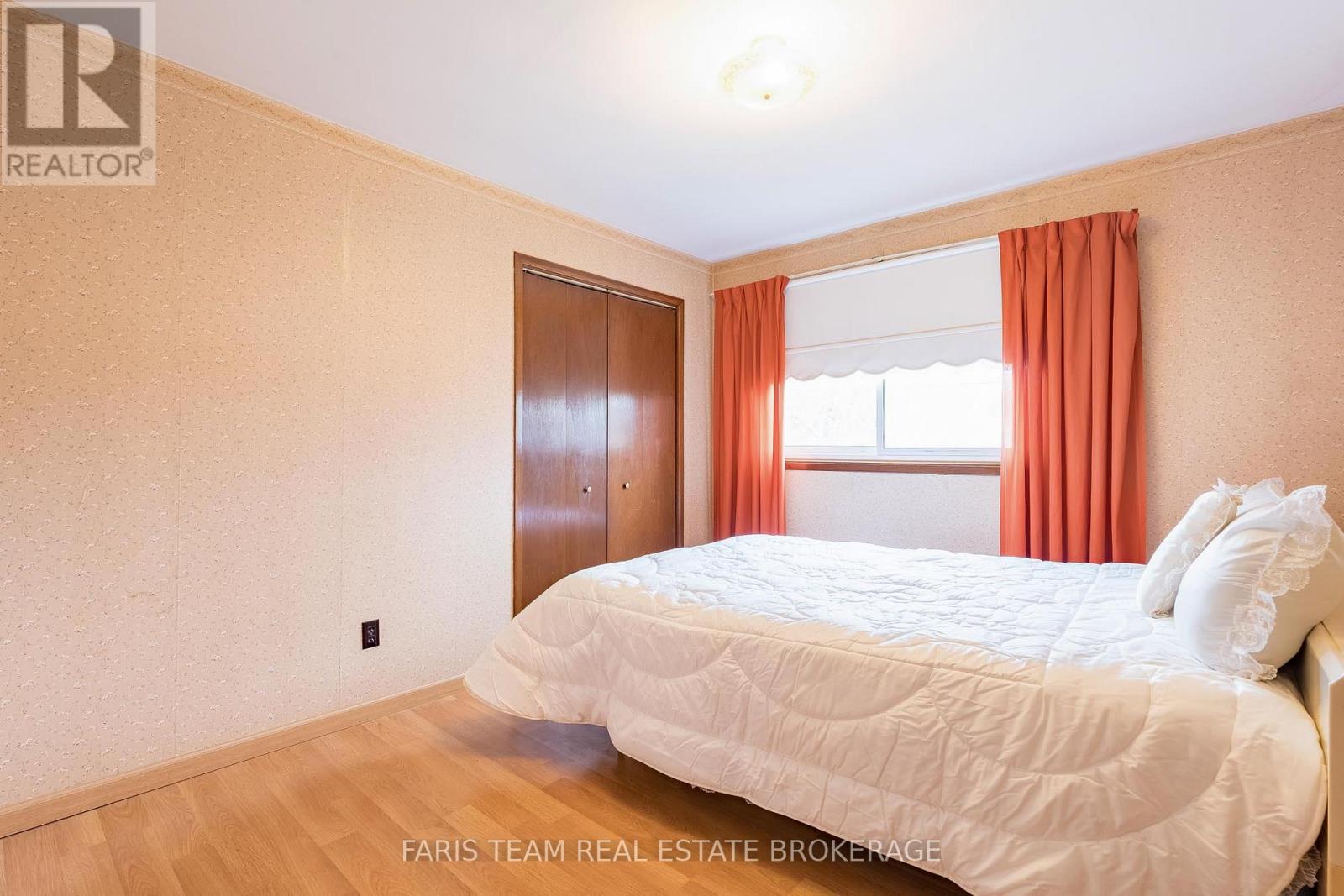 807 Cook Street, Innisfil, Ontario  L9S 2J1 - Photo 16 - N12577724