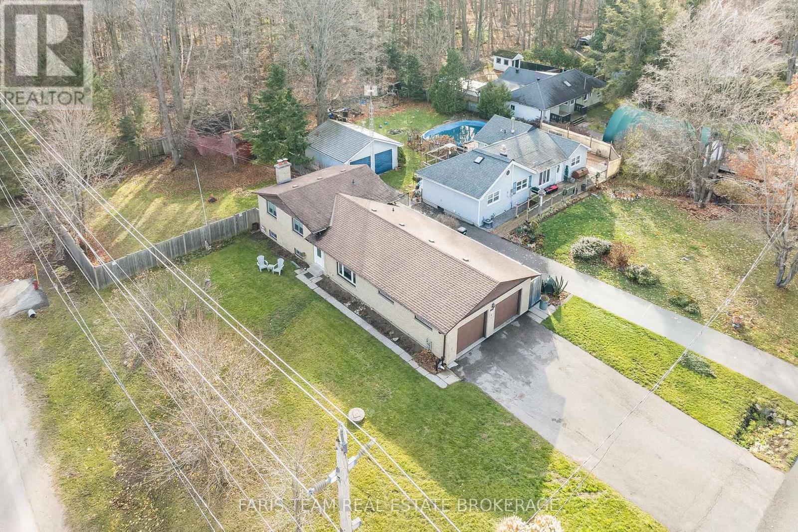 807 Cook Street, Innisfil, Ontario  L9S 2J1 - Photo 3 - N12577724