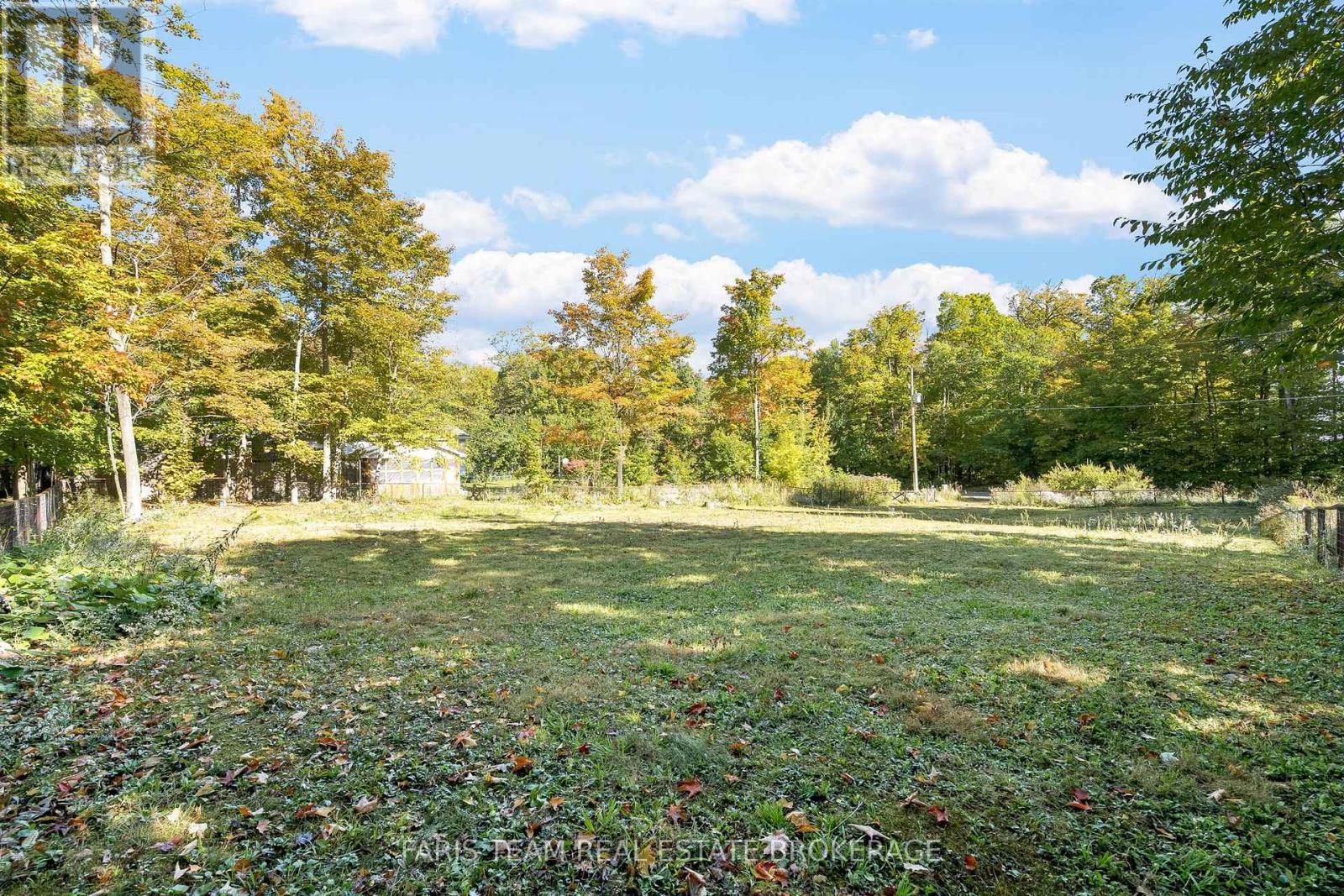 76 Mcarthur Drive, Penetanguishene, Ontario  L9M 1W9 - Photo 10 - S12595756