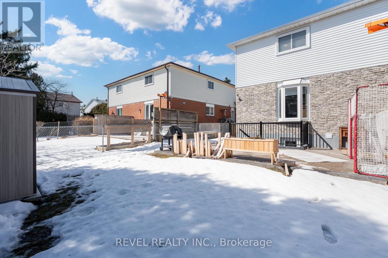 524 Fergo Avenue S, Mississauga, Ontario  L5B 2J3 - Photo 50 - W12637270