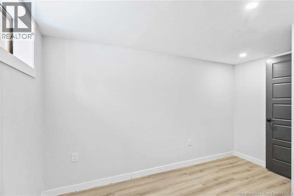 641 Reid Street, Fredericton, New Brunswick  E2J 2C3 - Photo 33 - NB131322