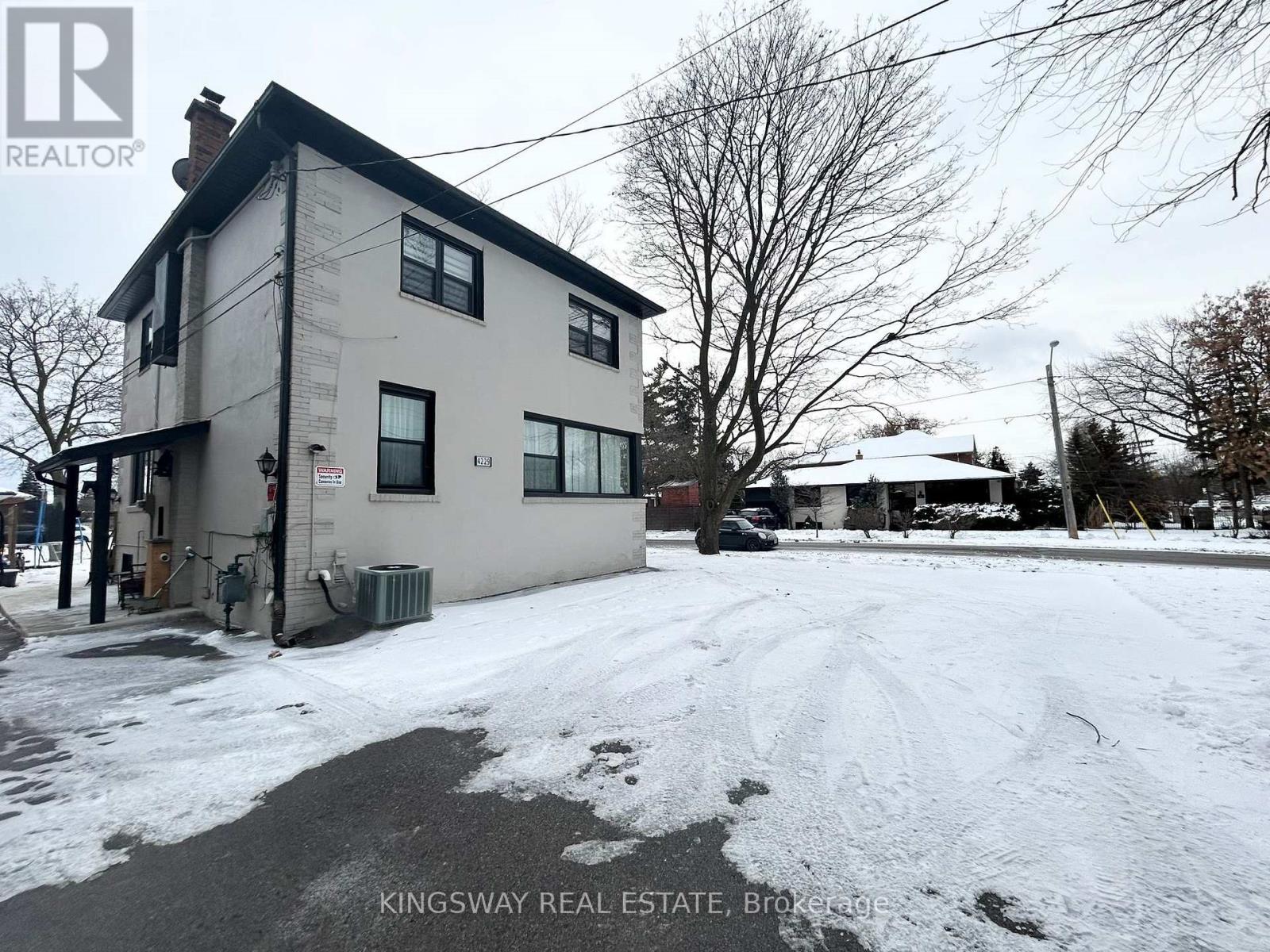 Main - 4229 Bloor Street W, Toronto, Ontario  M9C 1Z6 - Photo 2 - W12639054