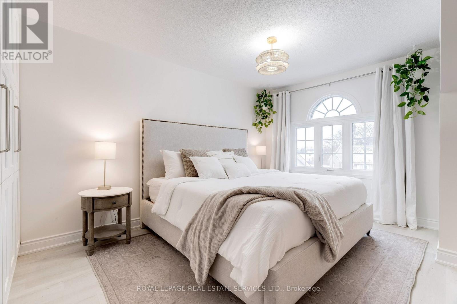 213 - 2110 Cleaver Avenue, Burlington, Ontario L7M 3Z3 - Photo 19 - W12639072