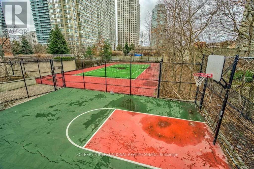 1506 - 156 Enfield Place, Mississauga, Ontario L5B 4L8 - Photo 29 - W12639082