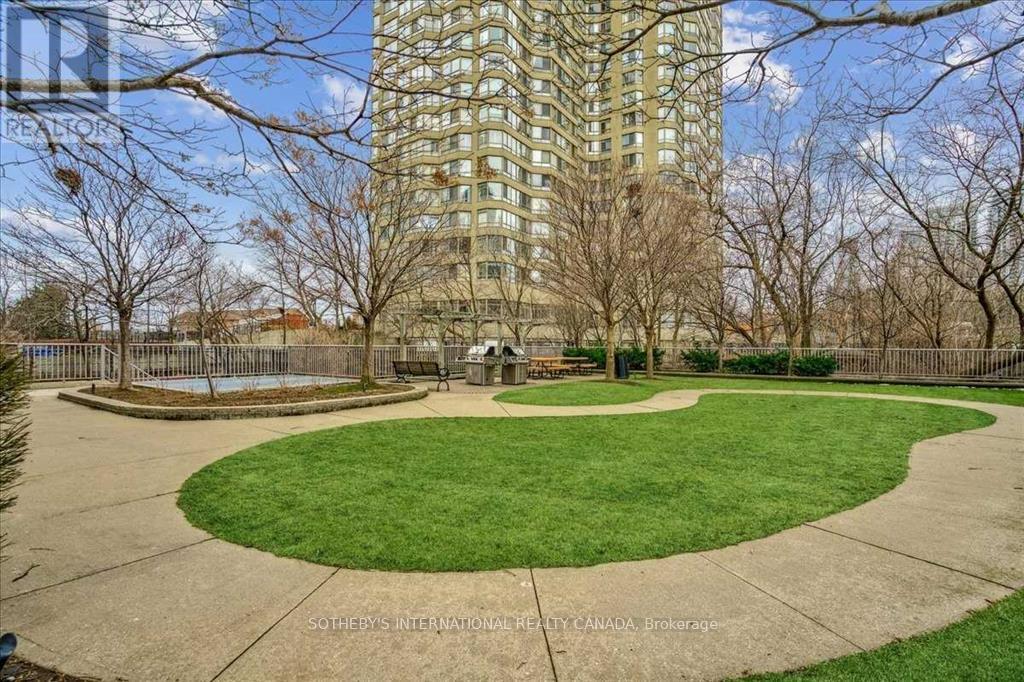 1506 - 156 Enfield Place, Mississauga, Ontario L5B 4L8 - Photo 30 - W12639082