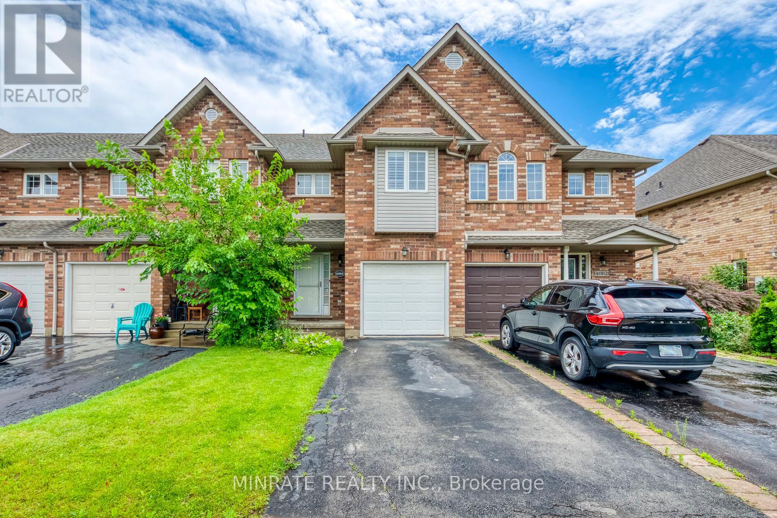 4084 Kryzan Drive, Burlington, Ontario  L7M 4Z5 - Photo 1 - W12639084