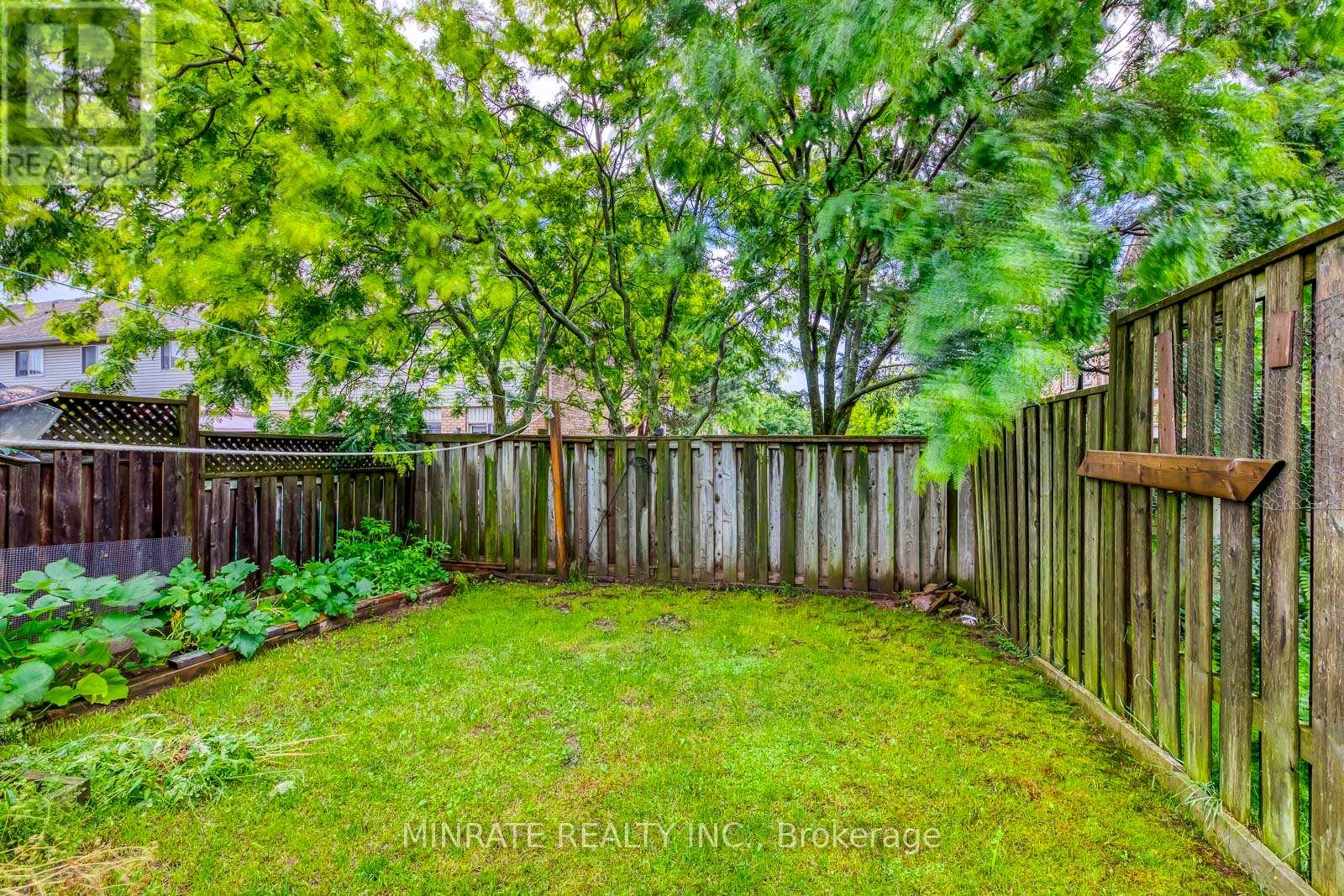4084 Kryzan Drive, Burlington, Ontario  L7M 4Z5 - Photo 16 - W12639084