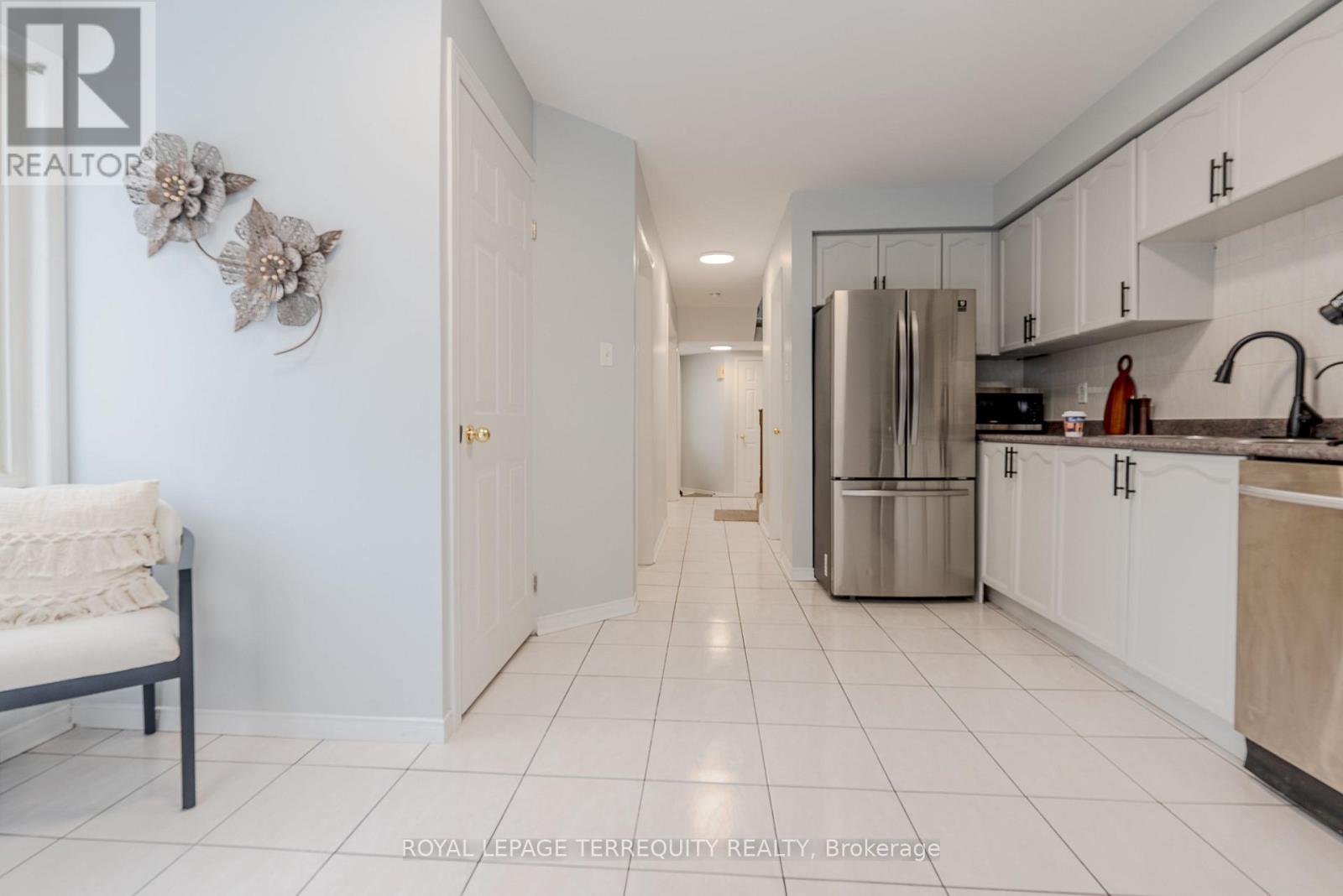 13 Southwell Place, Brampton, Ontario  L6Z 4S8 - Photo 12 - W12639152