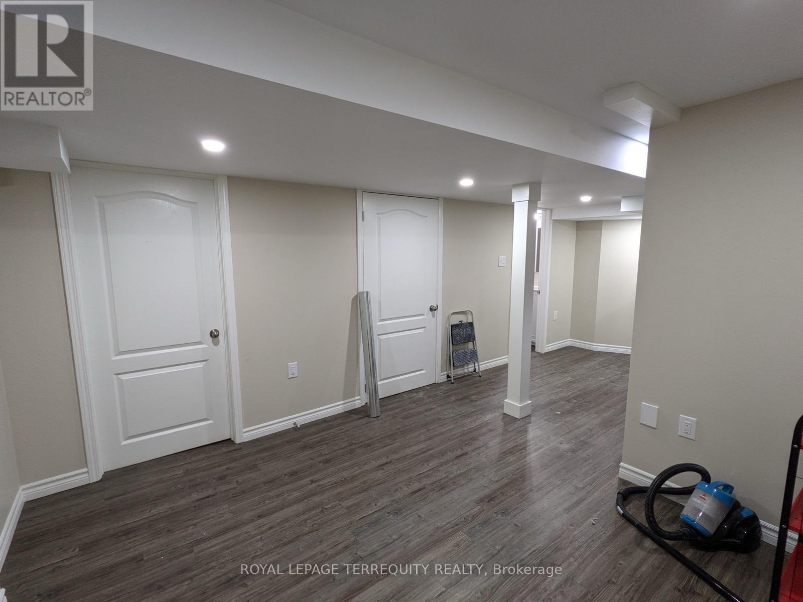 13 Southwell Place, Brampton, Ontario  L6Z 4S8 - Photo 37 - W12639152