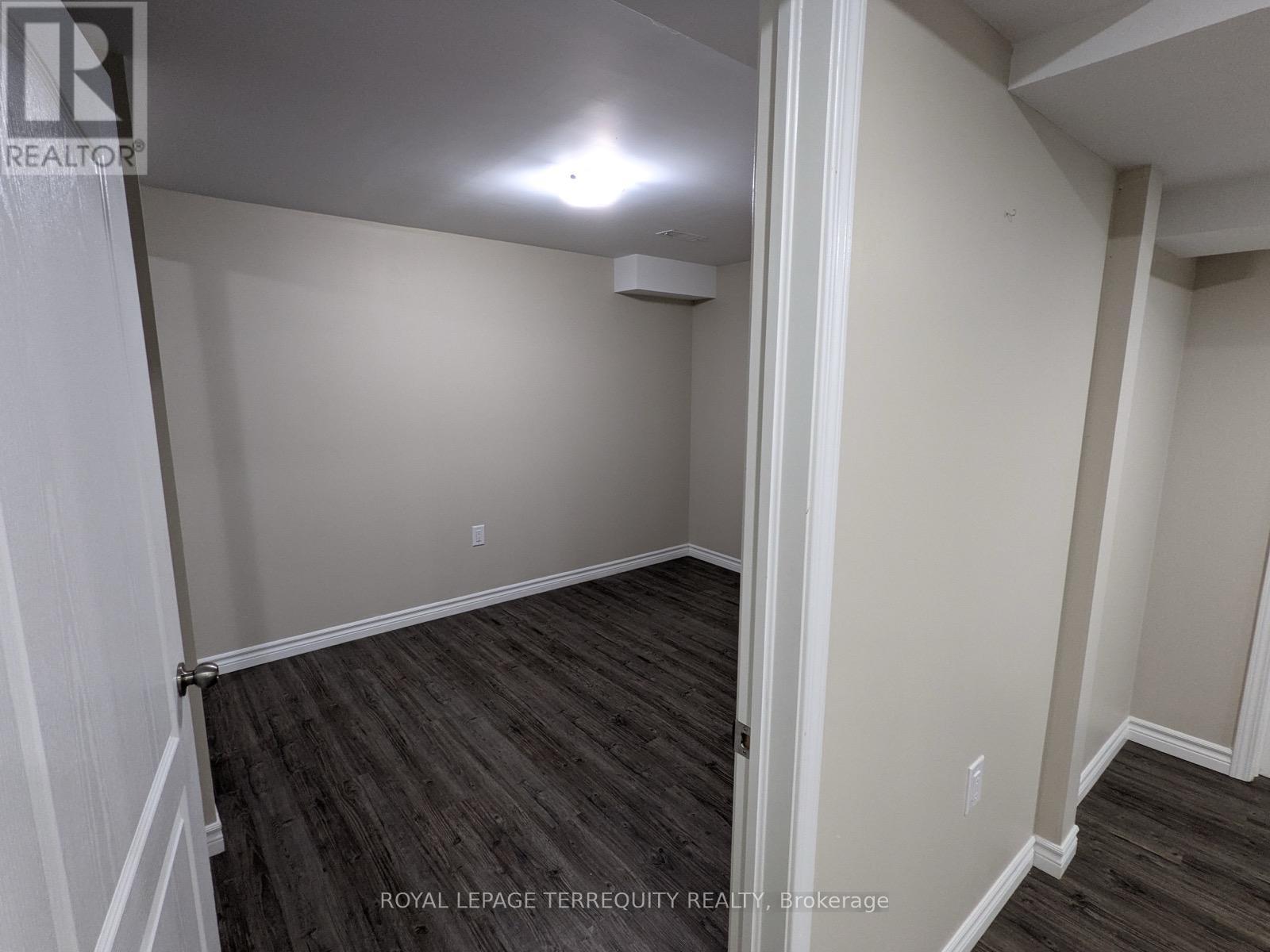 13 Southwell Place, Brampton, Ontario  L6Z 4S8 - Photo 38 - W12639152