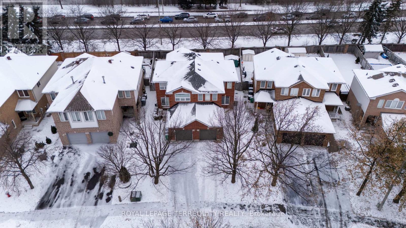 13 Southwell Place, Brampton, Ontario  L6Z 4S8 - Photo 41 - W12639152