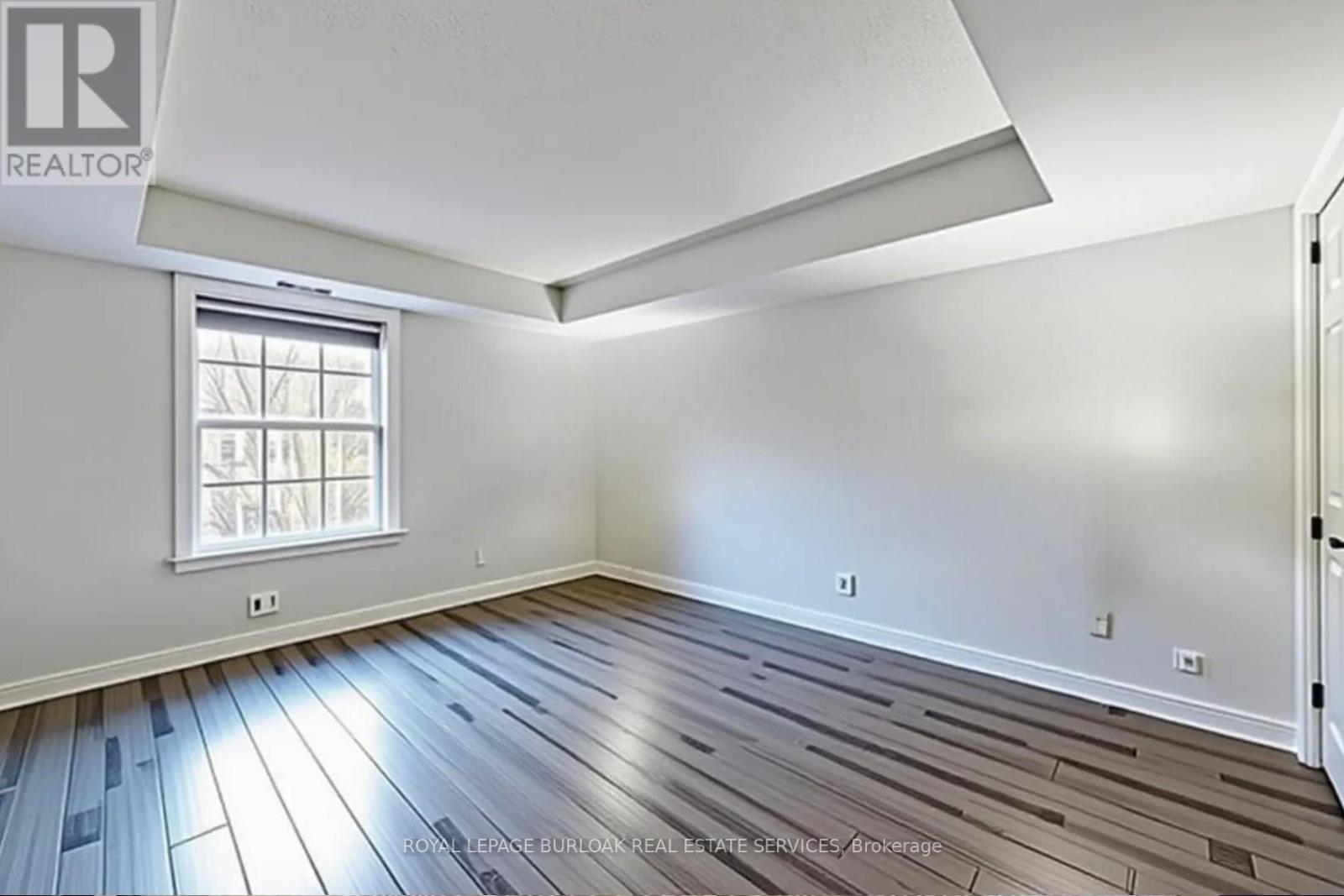 407 - 4013 Kilmer Drive, Burlington, Ontario  L7M 4M3 - Photo 8 - W12639164