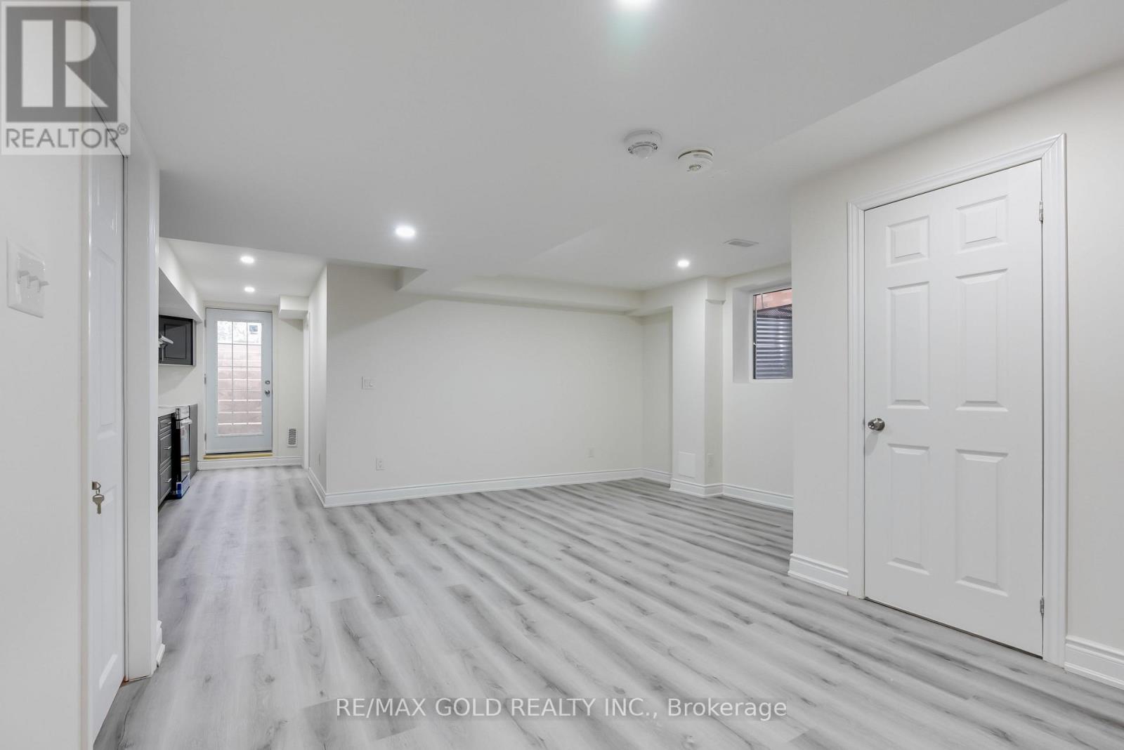 1081 Urell Way, Milton, Ontario L9T 8V5 - Photo 13 - W12639176