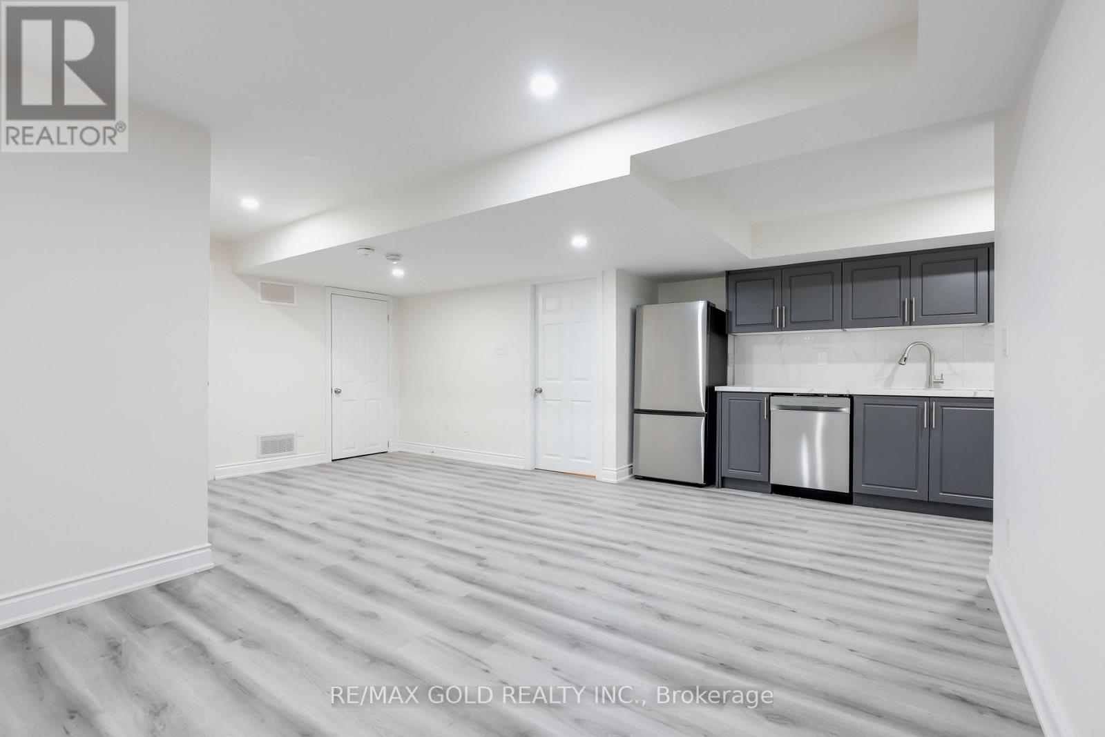 1081 Urell Way, Milton, Ontario L9T 8V5 - Photo 15 - W12639176