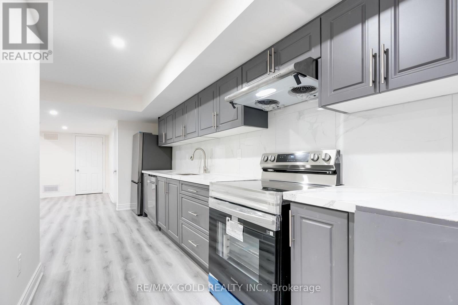 1081 Urell Way, Milton, Ontario L9T 8V5 - Photo 7 - W12639176