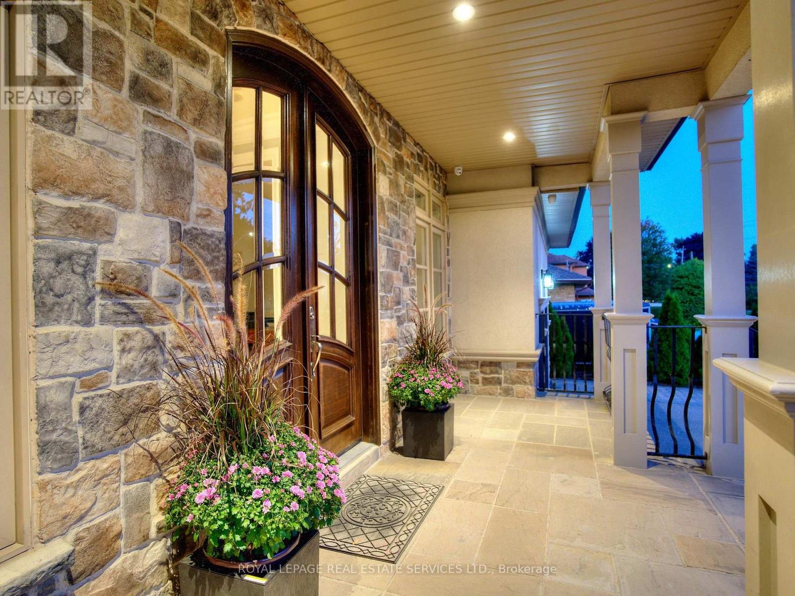 1511 Haig Boulevard, Mississauga, Ontario  L5E 2N2 - Photo 7 - W12639182