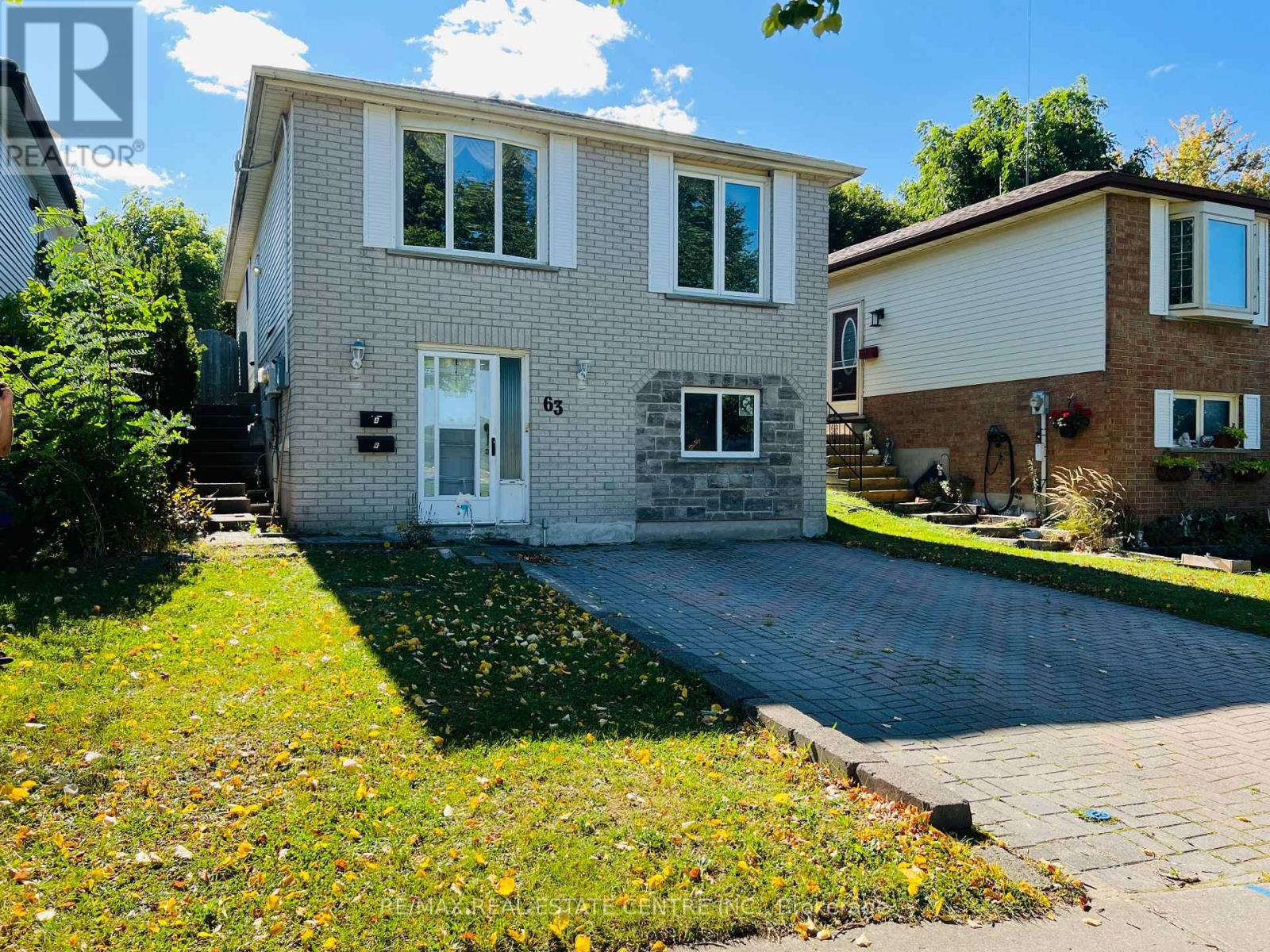 63 OLD CARRIAGE DRIVE, Kitchener, Ontario