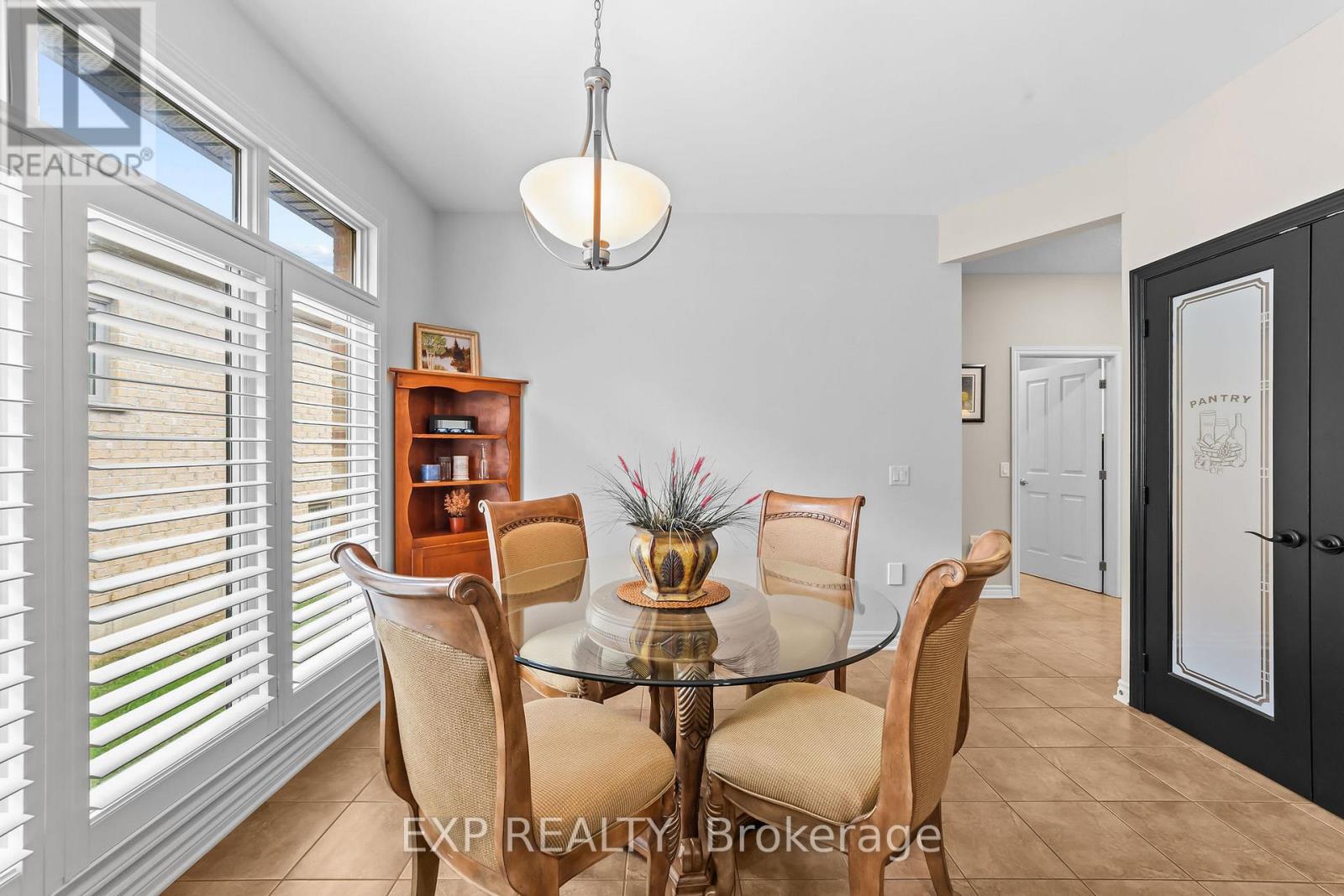 2137 Jack Nash Drive, London South, Ontario  N6K 5R1 - Photo 9 - X12639184