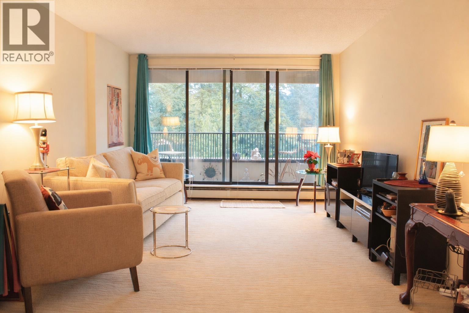 808 4194 Maywood Street, Burnaby, British Columbia  V5H 4E9 - Photo 2 - R3074290