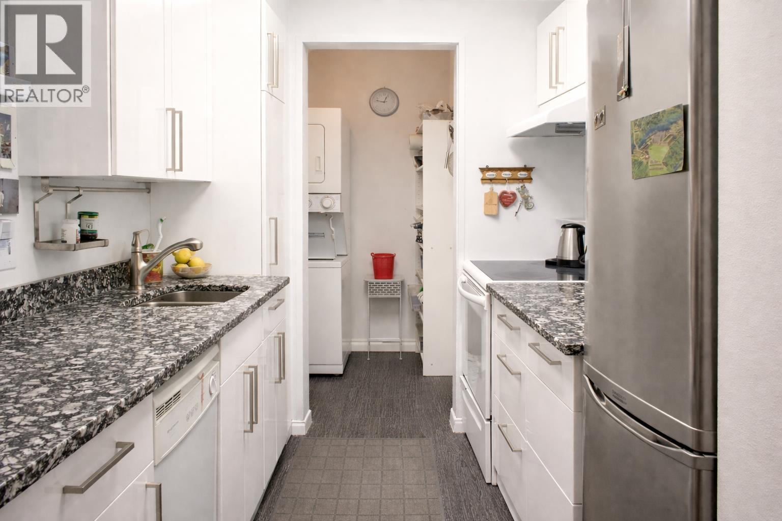 808 4194 Maywood Street, Burnaby, British Columbia  V5H 4E9 - Photo 8 - R3074290