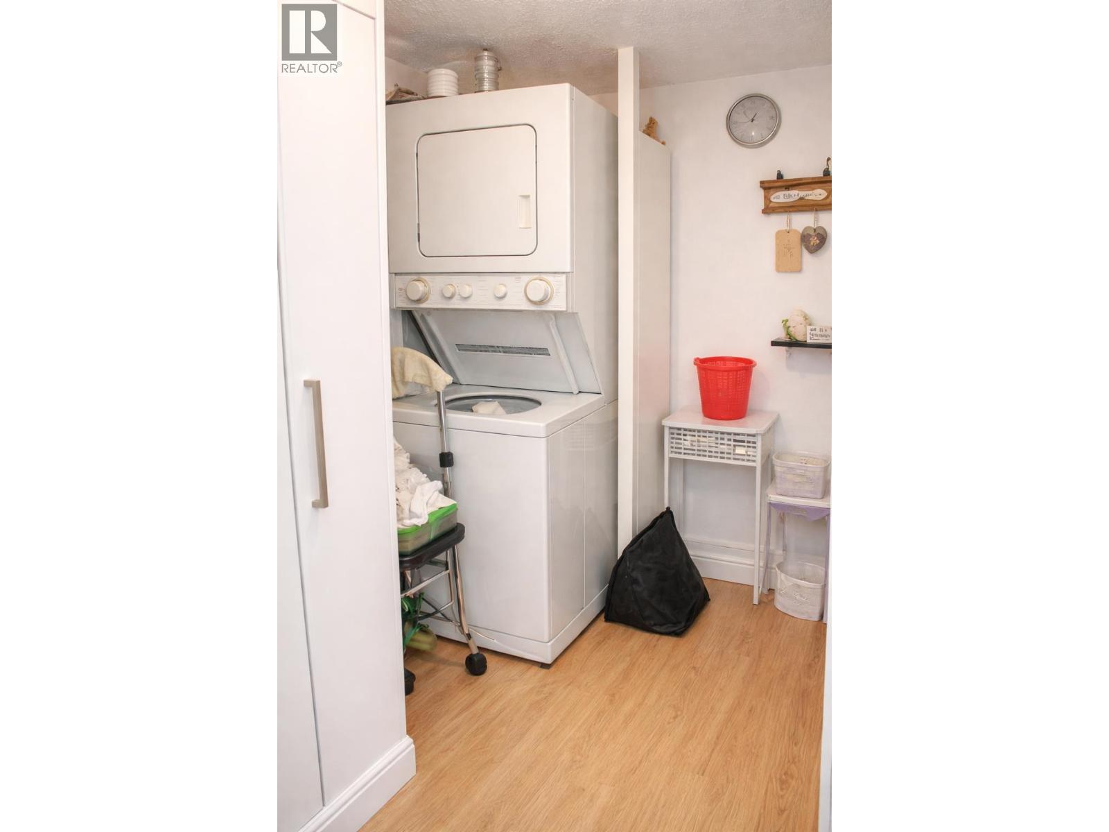 808 4194 Maywood Street, Burnaby, British Columbia  V5H 4E9 - Photo 9 - R3074290