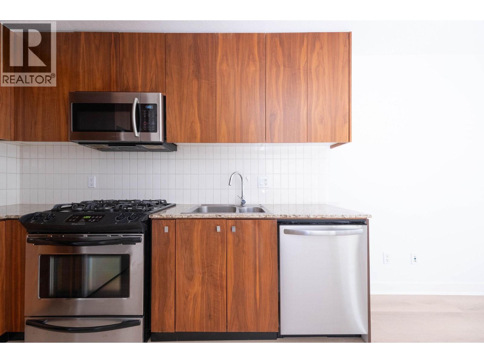 302 1030 W Broadway Street, Vancouver, British Columbia  V6B 4J5 - Photo 8 - R3074294