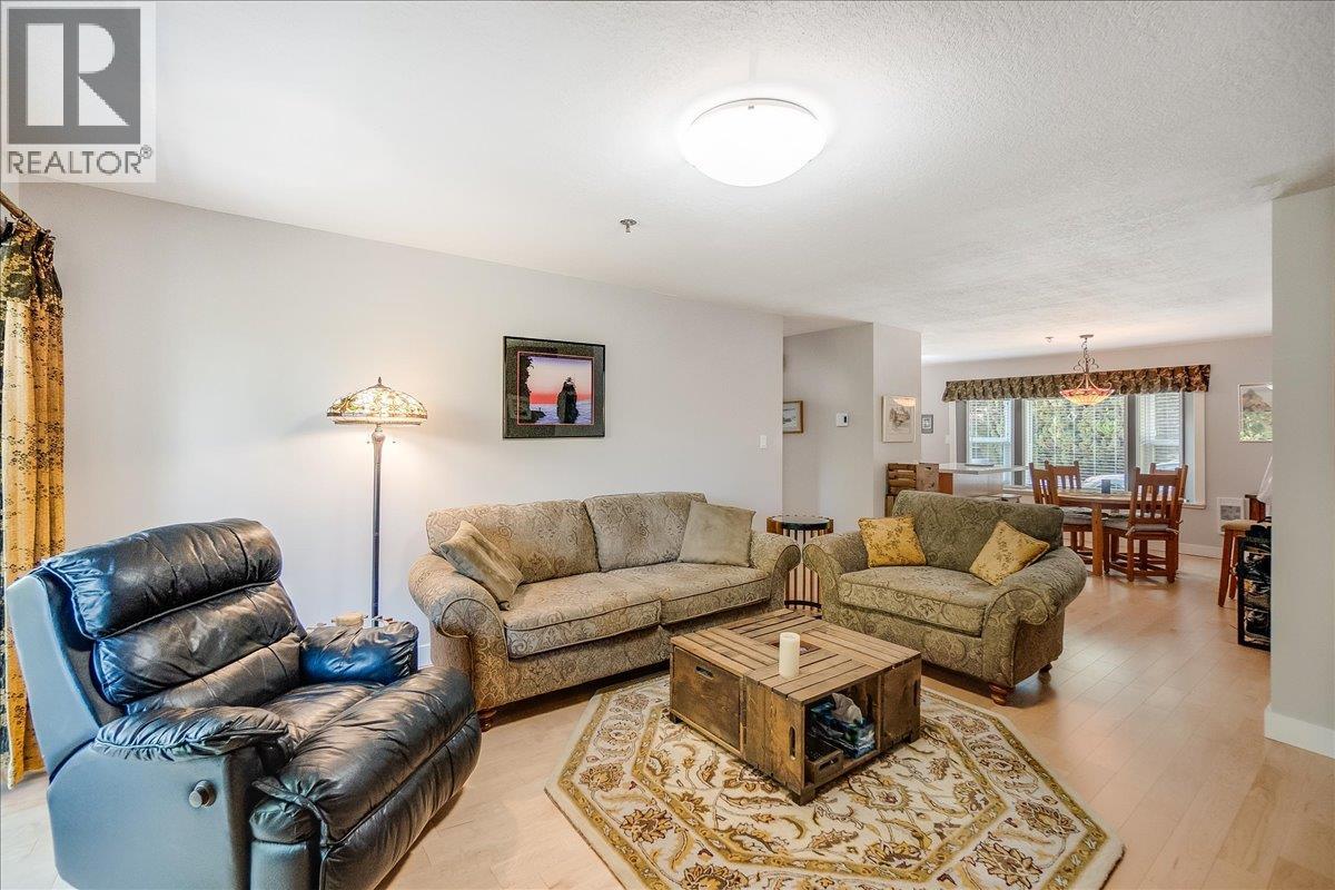 1691 3a Highway Unit# 15, Nelson, British Columbia V1L 6J8 - Photo 8 - 10363039