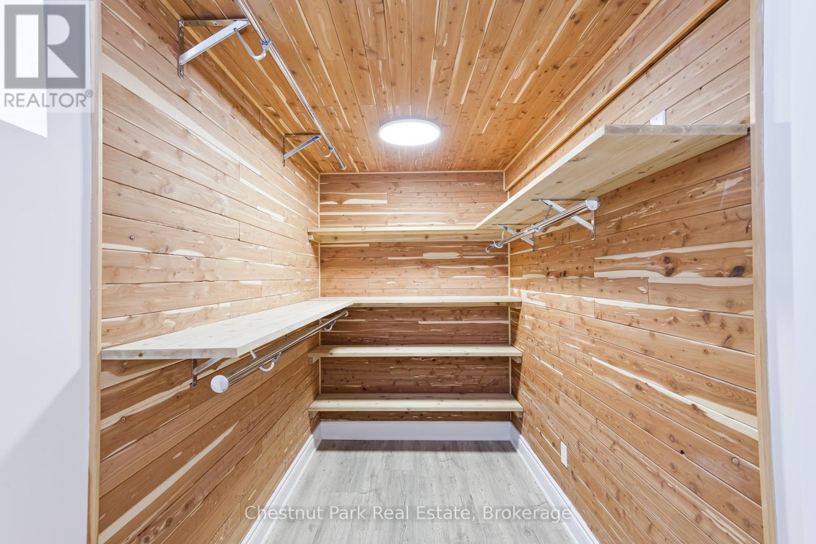 4 Wickens Lane, Blue Mountains, Ontario  N0H 2P0 - Photo 26 - X12639186