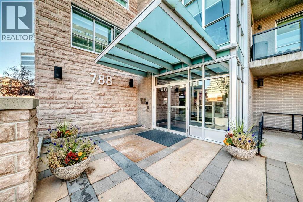 705, 788 12 Avenue Sw, Calgary, Alberta  T2R 0H1 - Photo 4 - A2261699
