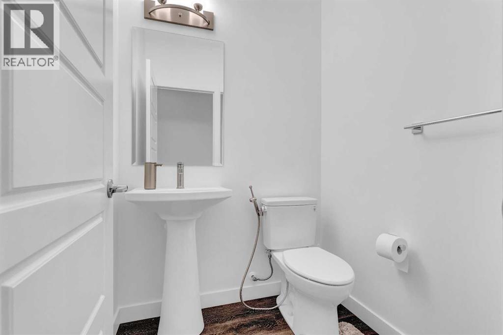 264 Lucas Way Nw, Calgary, Alberta  T3P 0R5 - Photo 20 - A2268271