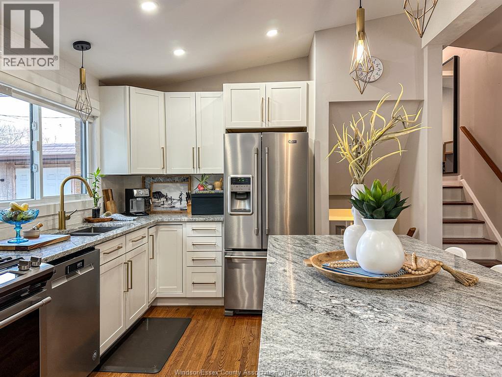 882 Westchester, Windsor, Ontario N8S 3Y7 - Photo 12 - 25031781