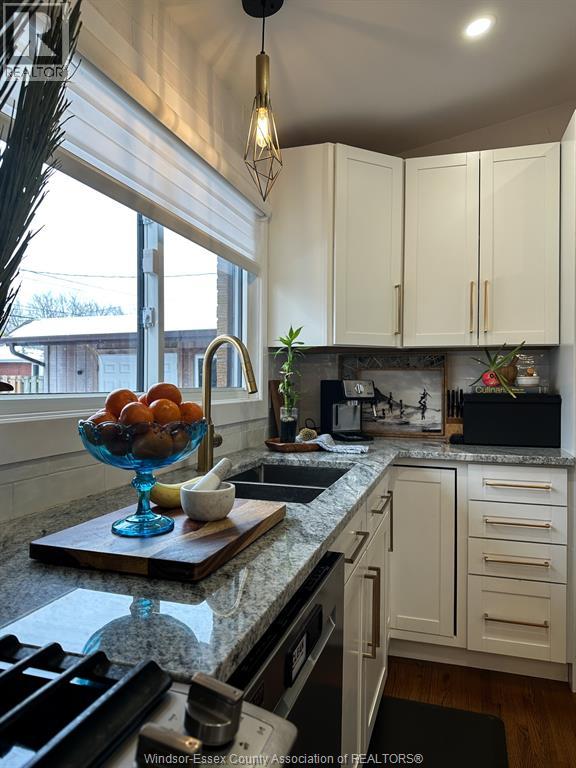 882 Westchester, Windsor, Ontario N8S 3Y7 - Photo 23 - 25031781