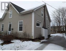 52 Queen Street, Truro, Nova Scotia