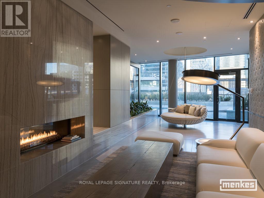 6109 - 100 Harbour Street, Toronto, Ontario  M5J 0B5 - Photo 8 - C12639212