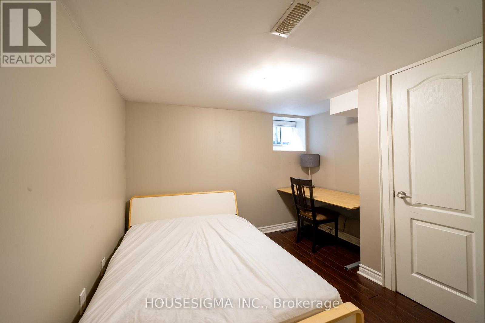 C - 52 Stanley Terrace, Toronto, Ontario  M6J 2R4 - Photo 11 - C12639222