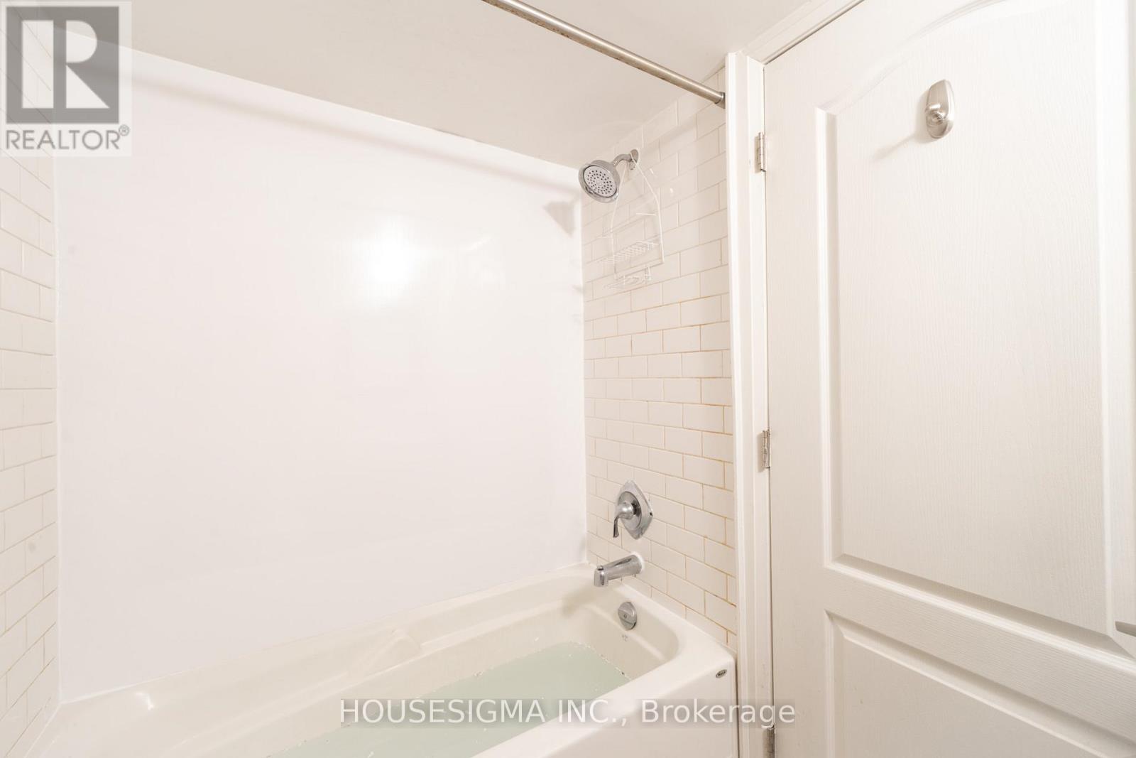 C - 52 Stanley Terrace, Toronto, Ontario  M6J 2R4 - Photo 17 - C12639222