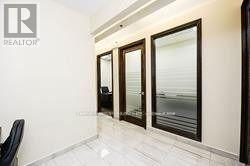 13 - 680 Rexdale Boulevard, Toronto, Ontario  M9W 0B5 - Photo 16 - W12634250