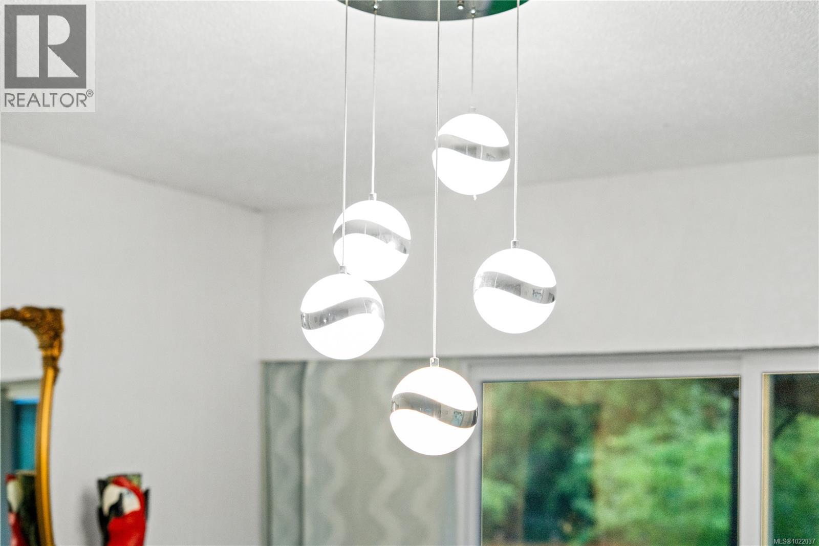 7554 Superior Rd, Lantzville, British Columbia V0R 2H0 - Photo 11 - 1022037