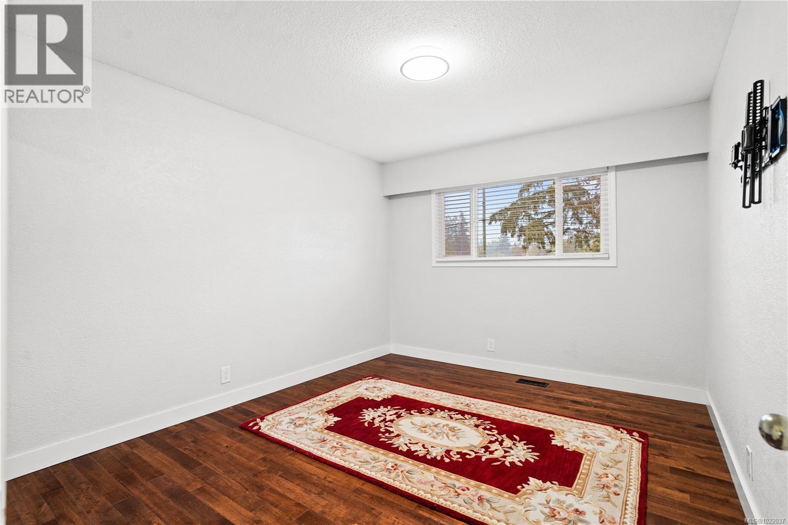 7554 Superior Rd, Lantzville, British Columbia V0R 2H0 - Photo 37 - 1022037